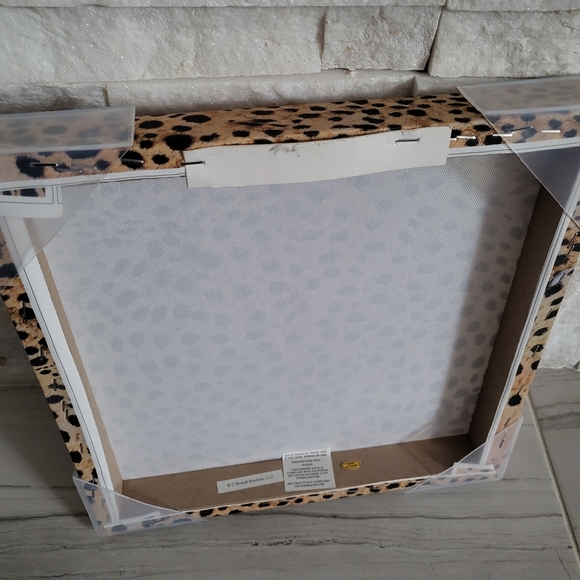 LOUIS VUITTON canvas print wall Art 12 x 12 fashion paint - Picture 3 of 3